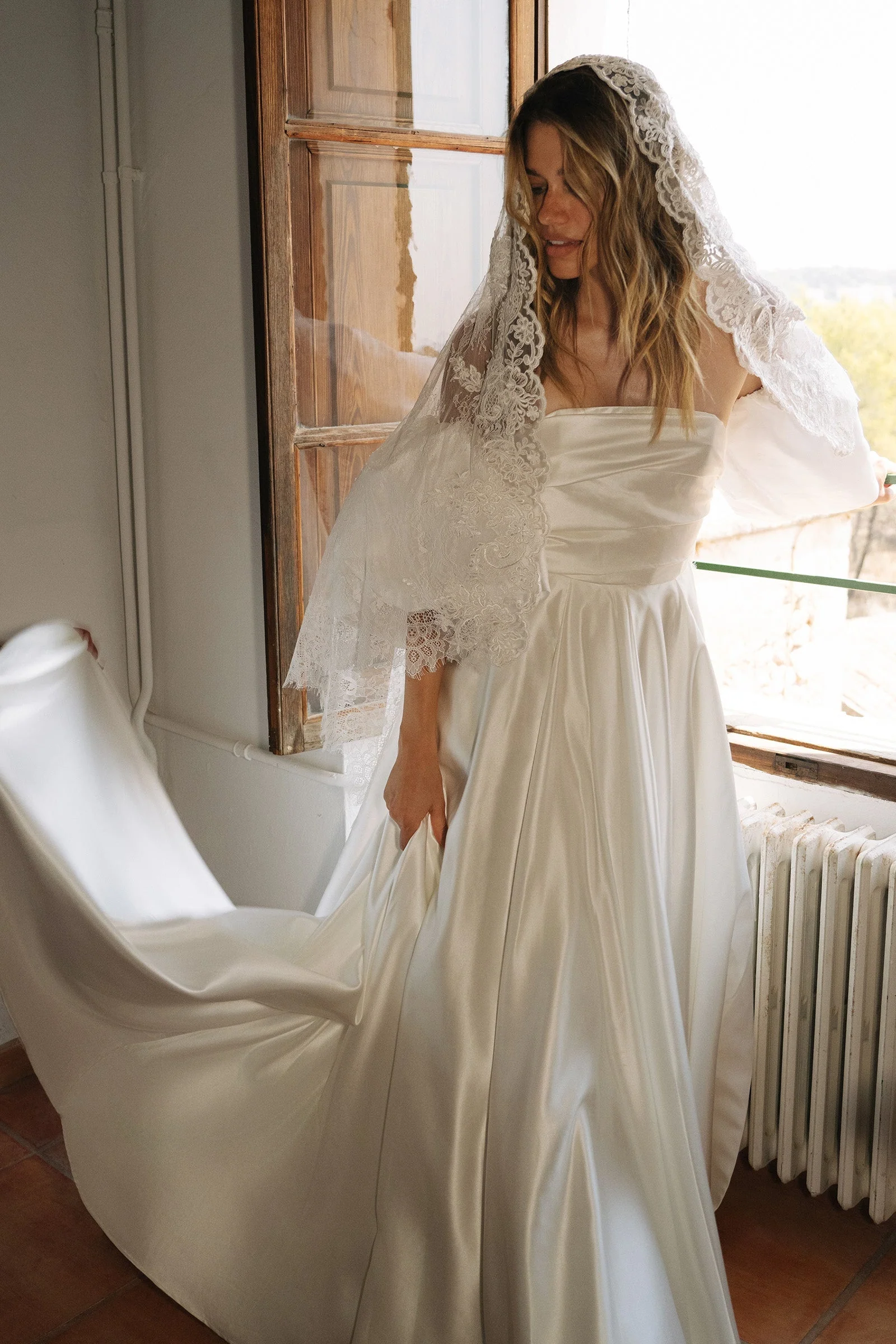 Alchemy Mantilla Veil - Image 13